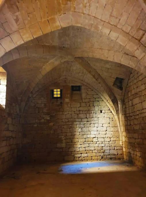 Demeure Du Xiiie-Xive S. Dans La Cite Medievale. Gourdon-en-quercy Kültér fotó